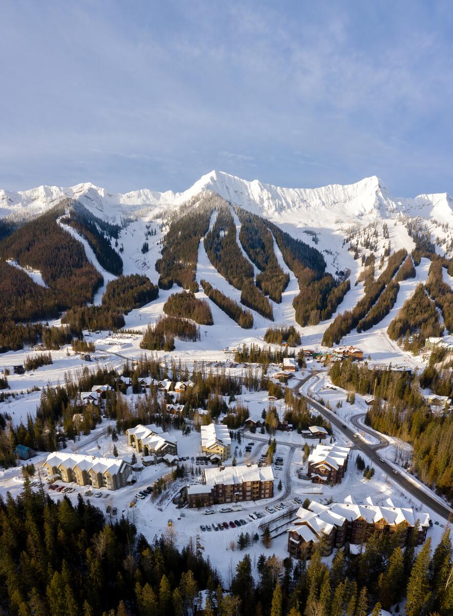 Small-1200px-73712 Fernie